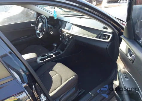 2020 Kia Optima Lx z USA, uszkodzony, nr VIN 5XXGT4L31LG402406